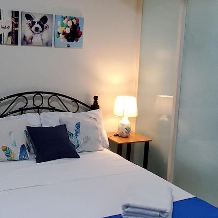 Jen'S Paranaque City Apartment Manila Exterior photo