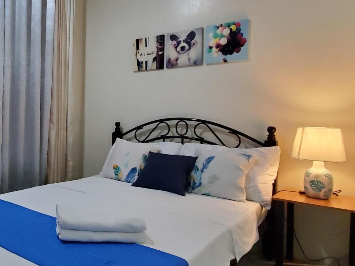 Jen'S Paranaque City Apartment Manila Exterior photo